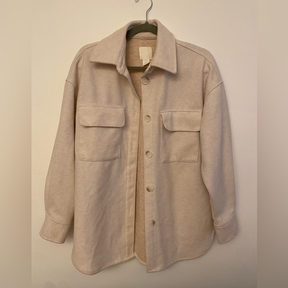 *SOLD* H&M oversized shacket size XS brand new condition - Picture 2 of 4